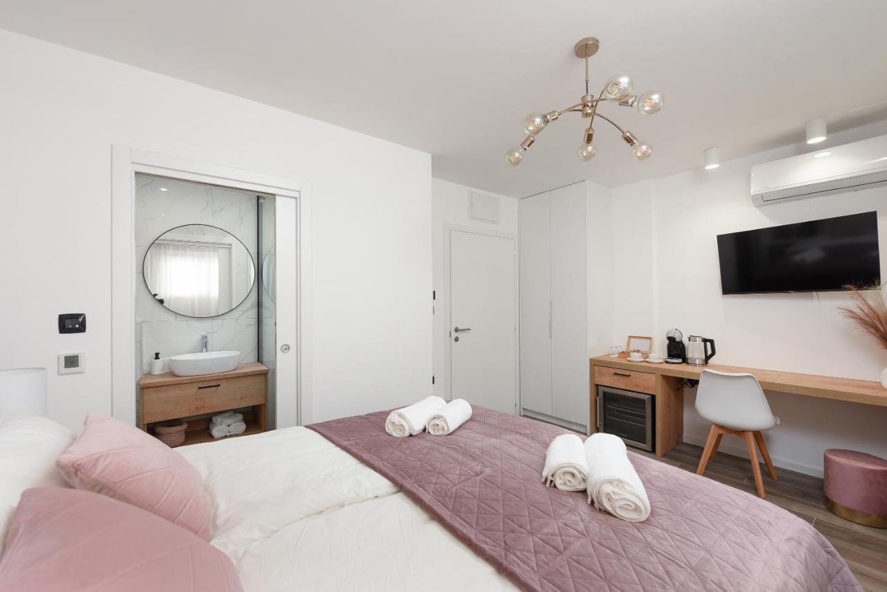 Aura Exclusive & Apartment *