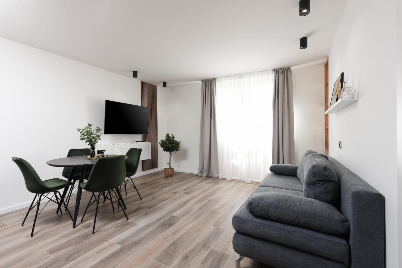 Aura Exclusive & Apartment